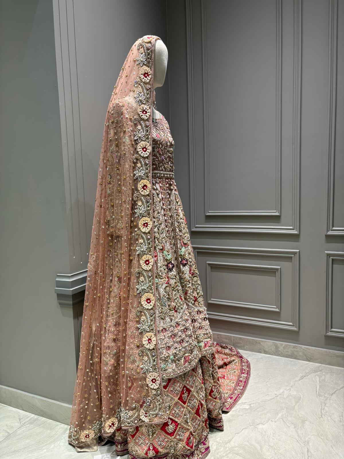 Rosé Zariya - Luaycouture